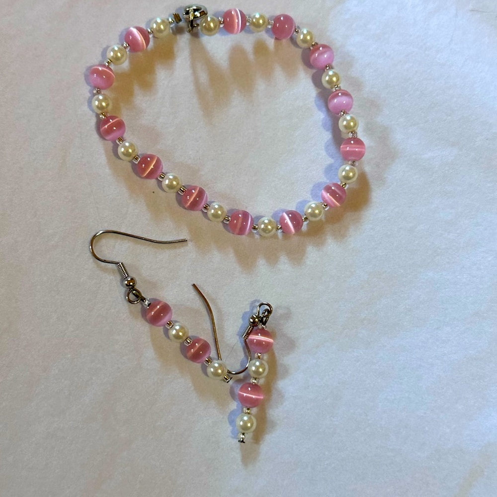 Handmade pink and white bracelet and earring set